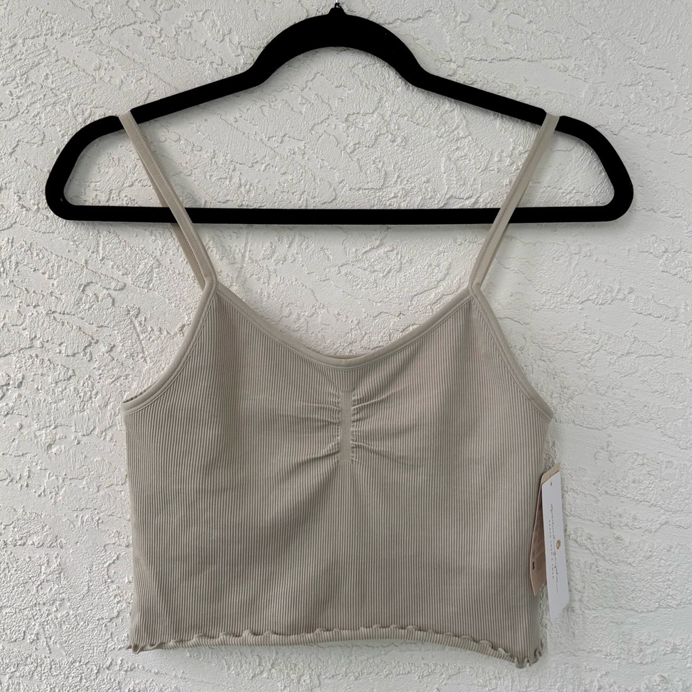 Spiritual Gangster Ribbed Top Scalloped M/L Gray NWT